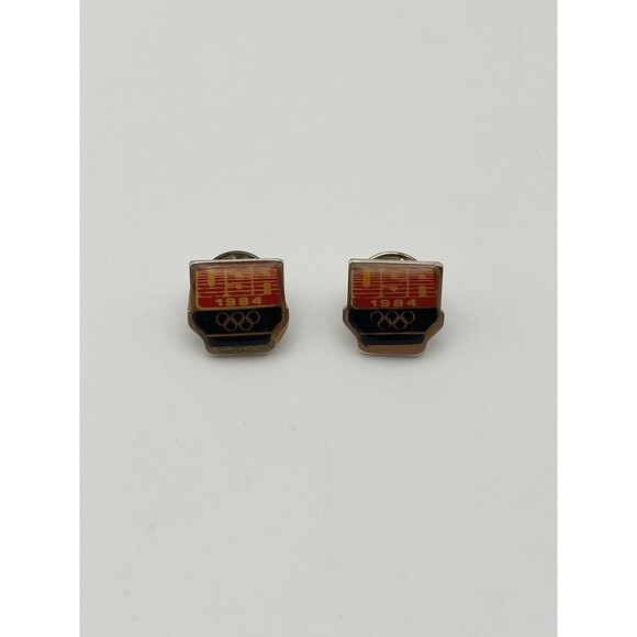 Vintage 1984 Team USA Olympic Pins Red USA 1984 Shields Pair - Picture 3 of 3